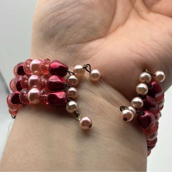Vintage Light Pink Dusty Rose Faux Pearl Layered Beaded Cuff Wire Bracelet - Picture 8 of 9